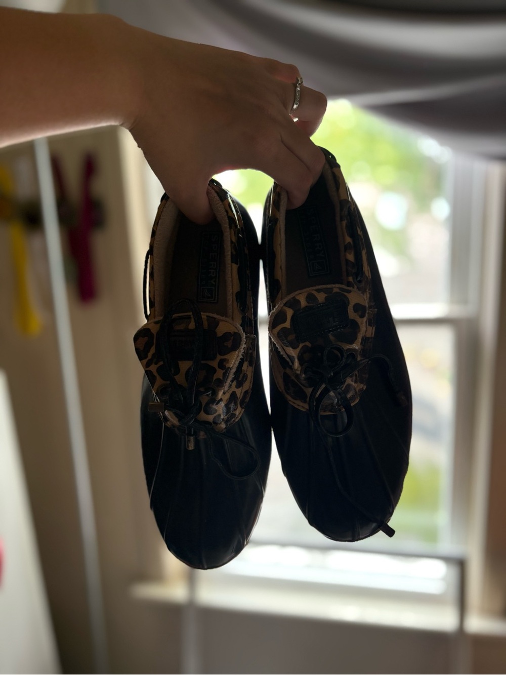 Women’s sperry boots (leopard print)